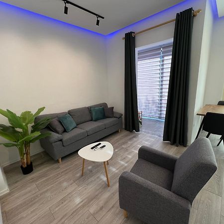 Sunflower Apartment Тирана Экстерьер фото